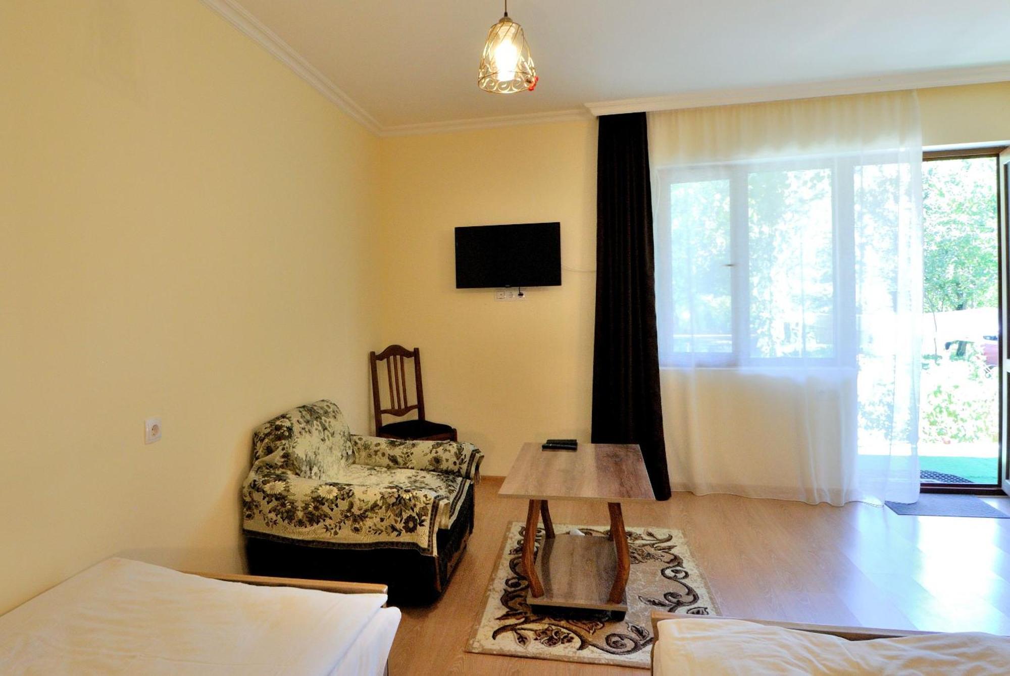 Hotel Vardzia K A L A Aspindza Buitenkant foto