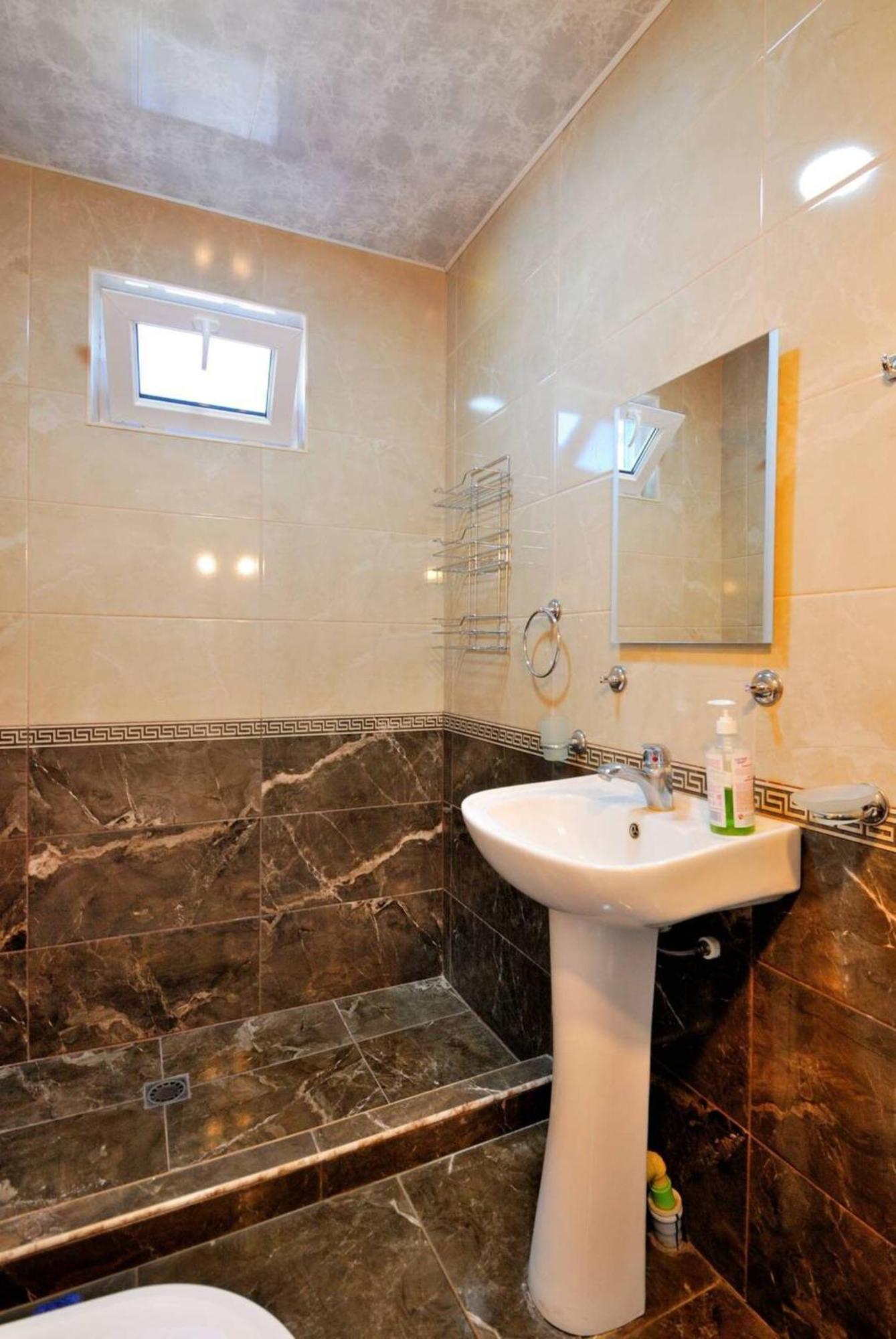 Hotel Vardzia K A L A Aspindza Buitenkant foto