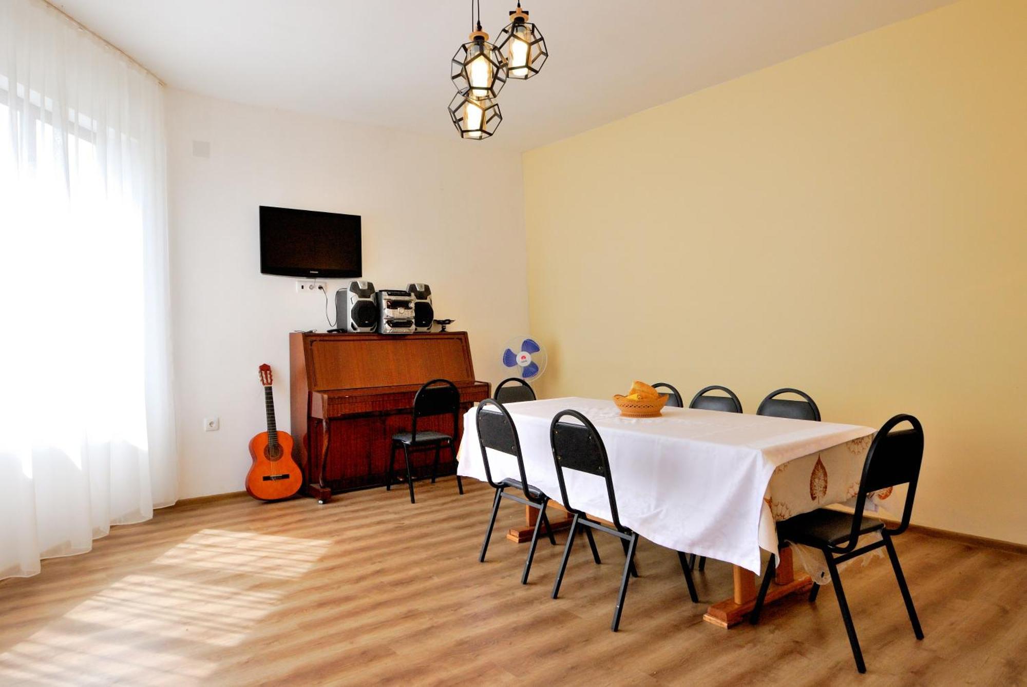 Hotel Vardzia K A L A Aspindza Buitenkant foto